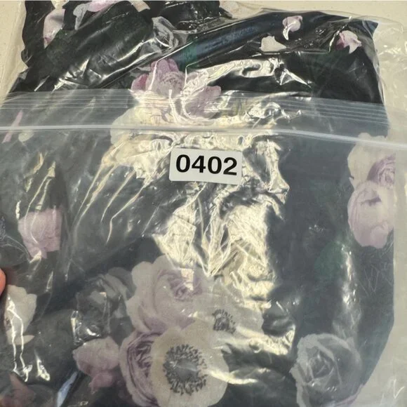 Equipment Femme Black Floral Silk Shift Dress Size S Sleeveless Chic Summer Boho - Picture 12 of 12